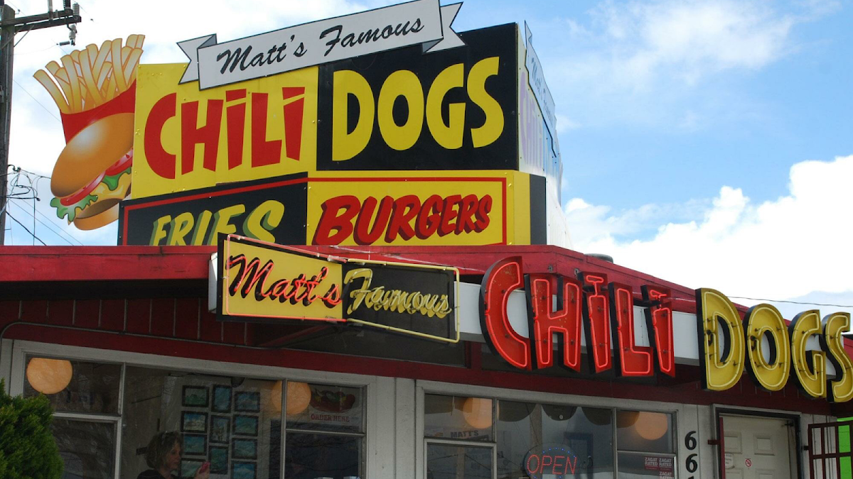 Matt's Famous Chili Dogs